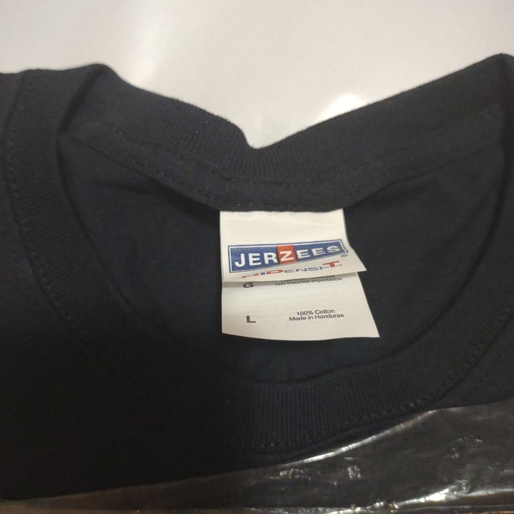 Hype Town Black T-shirts - Picture 6 of 6